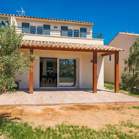 Ξενοδοχείο Spacious House With Terrace And Garden Σαιντ-Μαξίμ